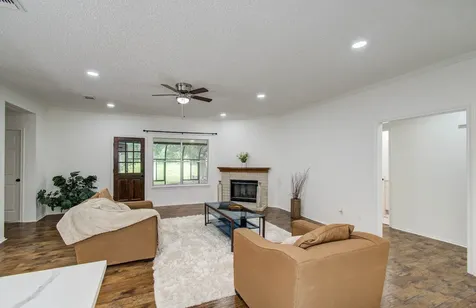 806 Country Place Blvd Street Pearland TX 77584