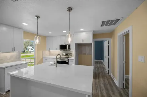 1405 Austin Street La Marque TX 77568