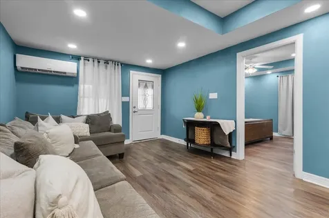 9306 Bertwood Street Houston TX 77016