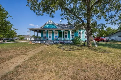 610 W Davis Street Hearne TX 77859