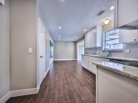 10519 Laneview Drive Houston TX 77070
