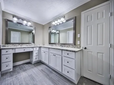 10519 Laneview Drive Houston TX 77070