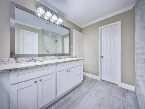 10519 Laneview Drive Houston TX 77070
