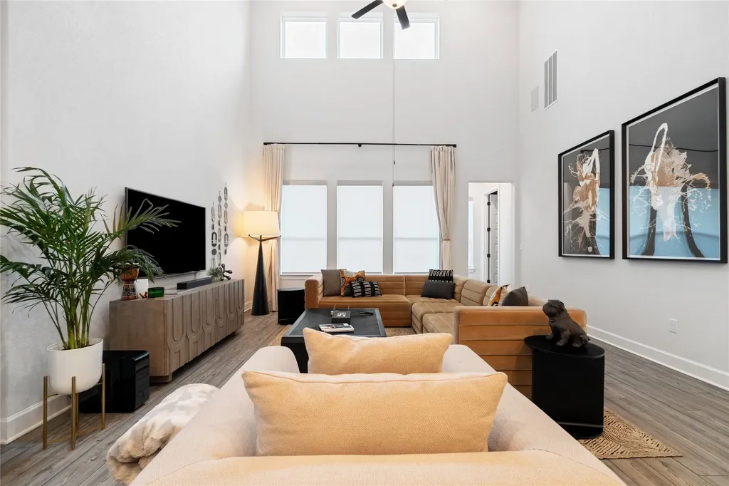 4504 Cool Gray Cove Austin TX 78747