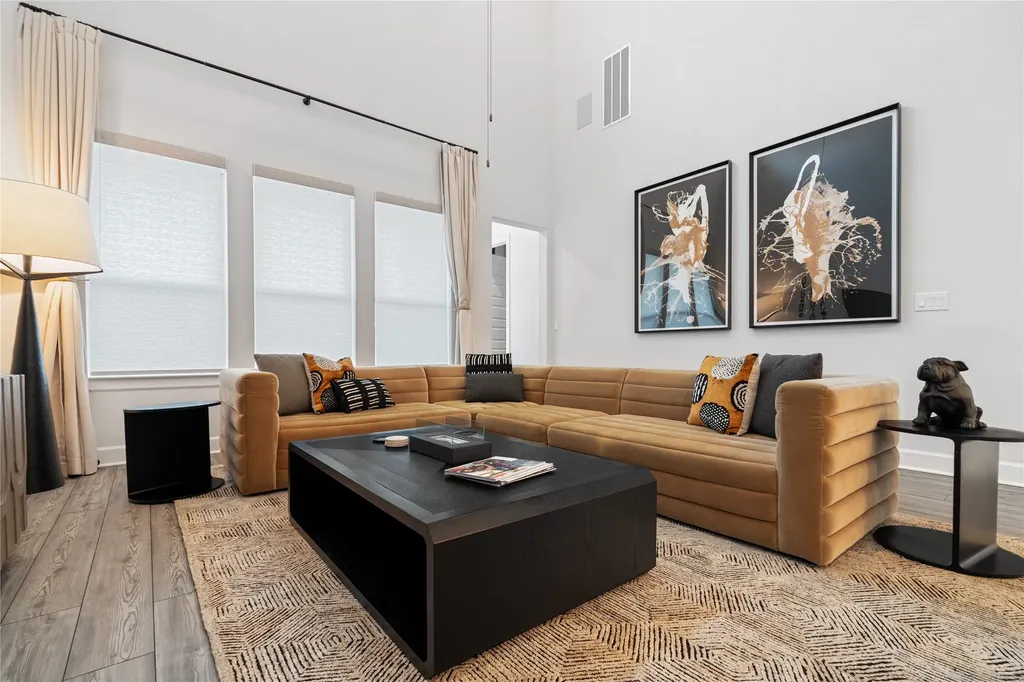 4504 Cool Gray Cove Austin TX 78747
