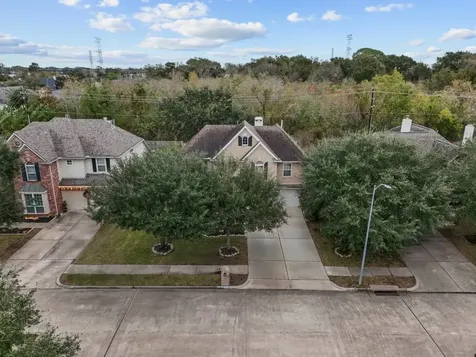 2231 Water Way Seabrook TX 77586