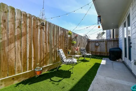 5710 White Magnolia Street Houston TX 77091