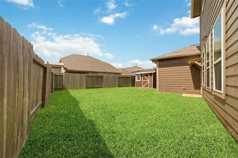 2707 Golden Hills Court Fresno TX 77545