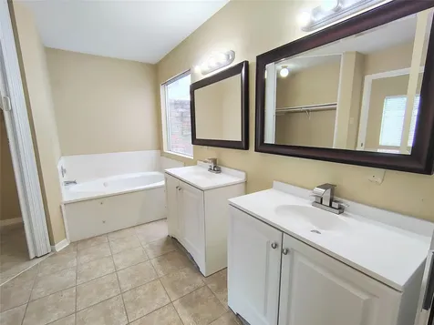 4407 Waterfall Way Sugar Land TX 77479
