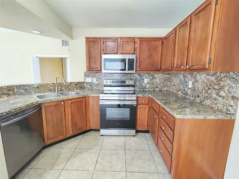 4407 Waterfall Way Sugar Land TX 77479