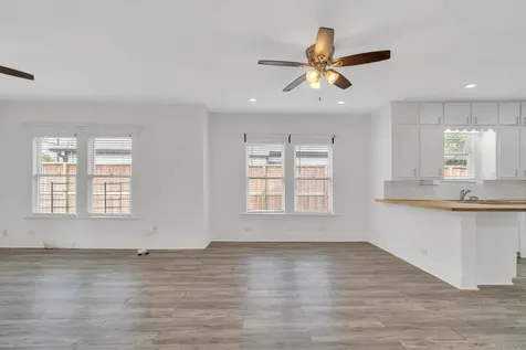 1109 Gargan Street Houston TX 77009