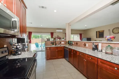 1402 Chestnut Ridge Road Kingwood TX 77339