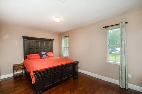 1402 Chestnut Ridge Road Kingwood TX 77339