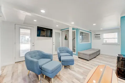4211 Surf Drive Galveston TX 77554