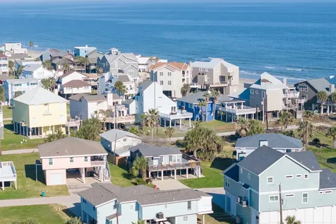 4211 Surf Drive Galveston TX 77554