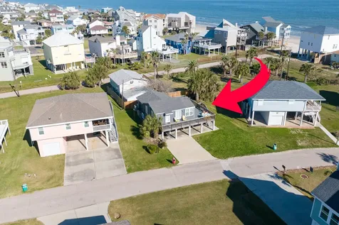 4211 Surf Drive Galveston TX 77554