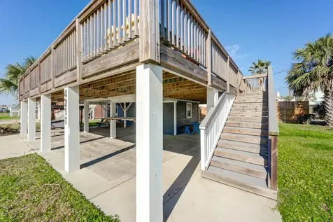 4211 Surf Drive Galveston TX 77554