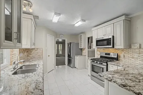 3927 Village Well Drive Humble TX 77396