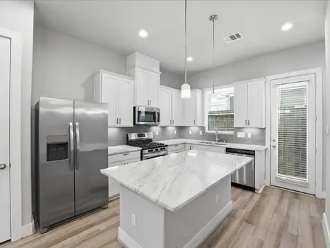 9020 Lonestar River Lane Houston TX 77080