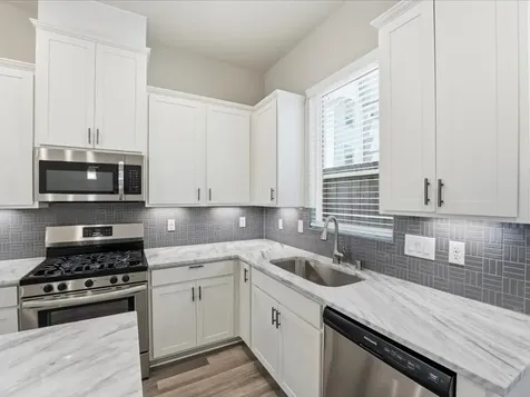 9020 Lonestar River Lane Houston TX 77080