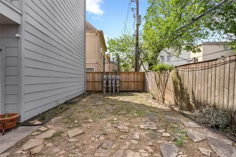 5712 Winsome Lane 5 Houston TX 77057