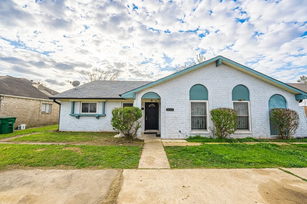 8124 Beech Cove Lane Houston TX 77072