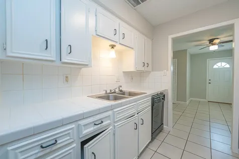 8124 Beech Cove Lane Houston TX 77072