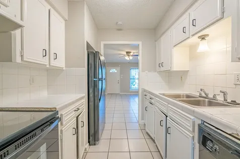 8124 Beech Cove Lane Houston TX 77072