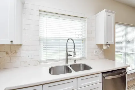 15611 Oakworth Court Sugar Land TX 77498