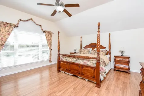 15611 Oakworth Court Sugar Land TX 77498