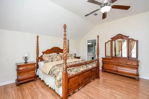15611 Oakworth Court Sugar Land TX 77498