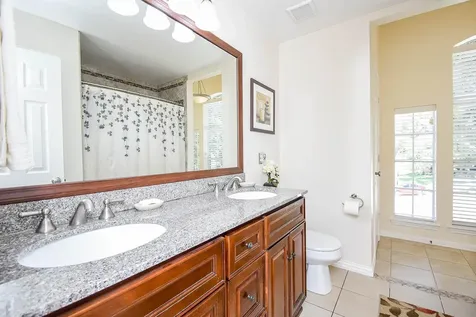 15611 Oakworth Court Sugar Land TX 77498