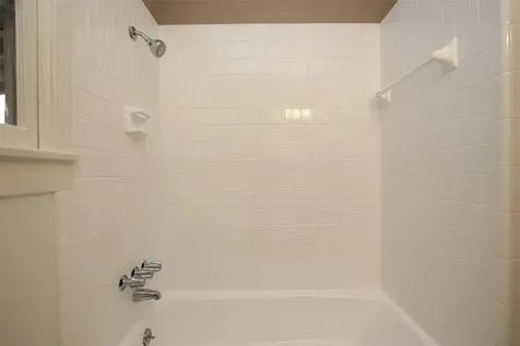 1127 Walling Street Houston TX 77009
