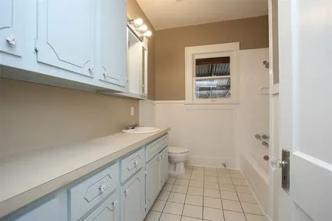 1127 Walling Street Houston TX 77009