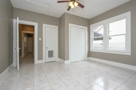 1127 Walling Street Houston TX 77009