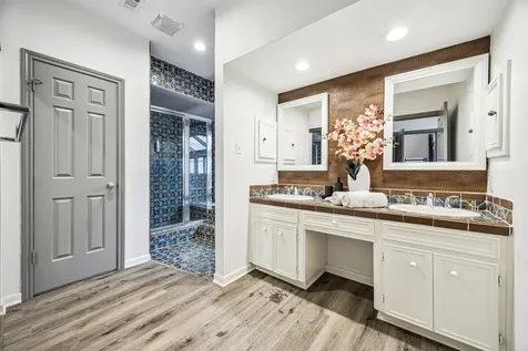 2524 Nantucket Drive C Houston TX 77057