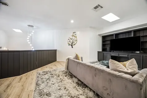 2524 Nantucket Drive C Houston TX 77057