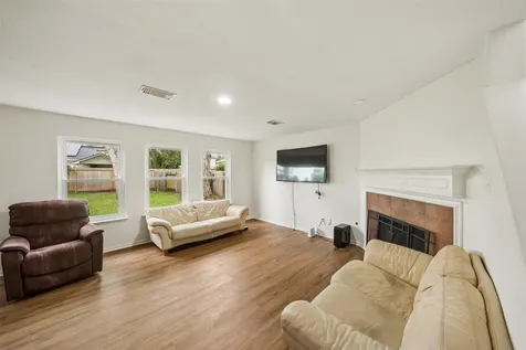 2719 Chatford Hollow Lane Houston TX 77014