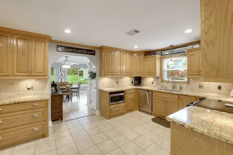 31637 Bohlssen Road New Caney TX 77357