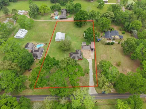 31637 Bohlssen Road New Caney TX 77357