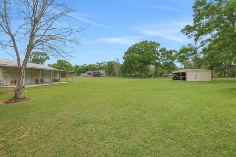 31637 Bohlssen Road New Caney TX 77357