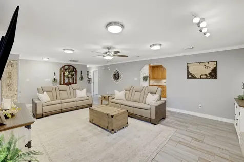 31637 Bohlssen Road New Caney TX 77357