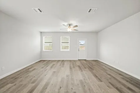1211 Avenue M Bay City TX 77414