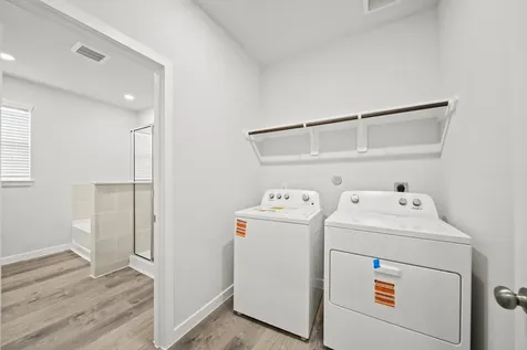 1211 Avenue M Bay City TX 77414