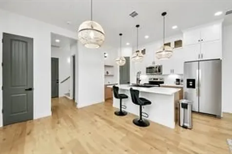 4010 Dreyfus Street Houston TX 77021