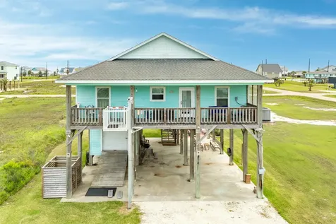 4710 Bayshore Drive Freeport TX 77541