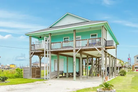 4710 Bayshore Drive Freeport TX 77541