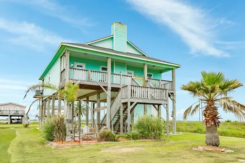 4710 Bayshore Drive Freeport TX 77541