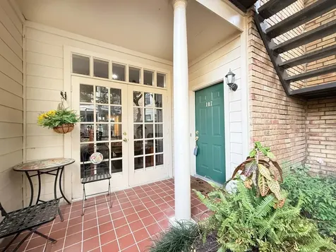 4000 Purdue Street 107 Houston TX 77005