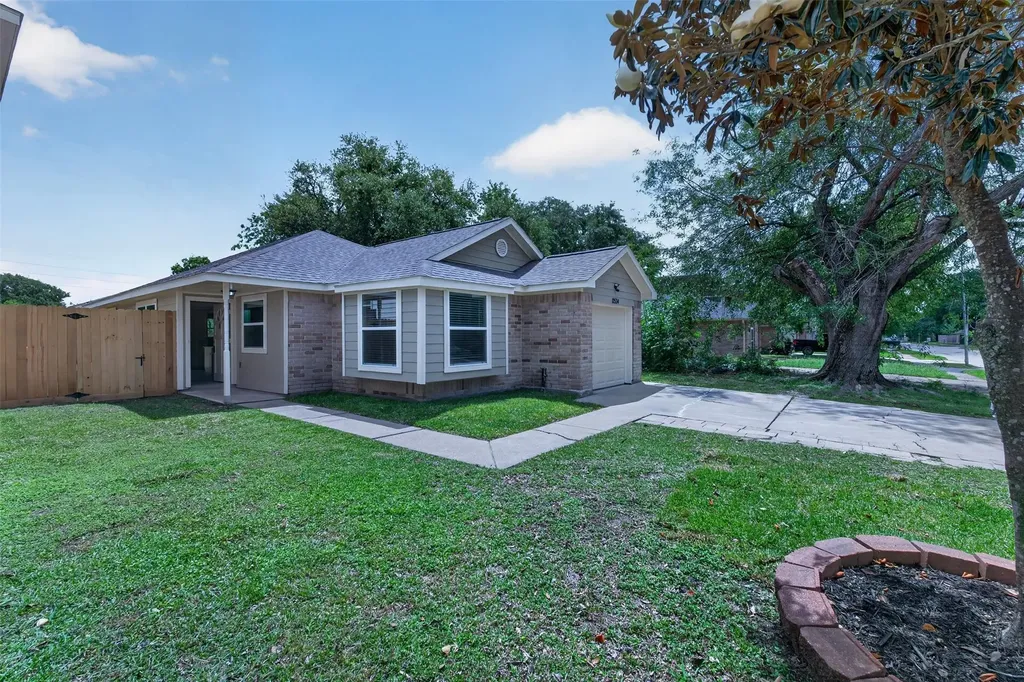 12534 Warrenwood Drive Houston TX 77066